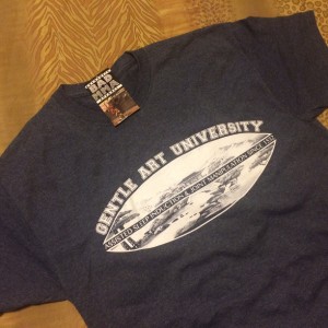 Gentle Art University™ Est. 1532 t-shirt - Blue